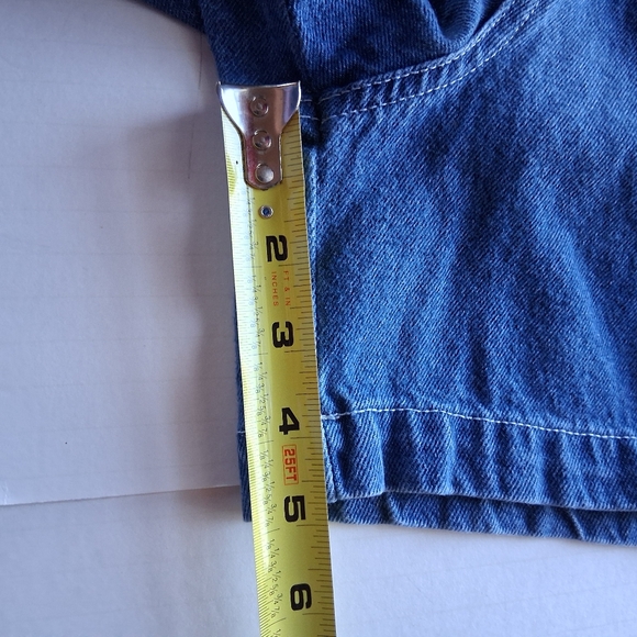 Pooh Shorts Womens Or Jr 9/10 - Picture 16 of 16